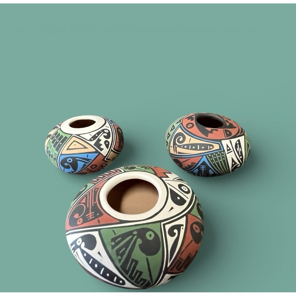 3 Mata Ortiz Pottery Eladio Ortiz‎ Seed Pots Mimbres Paquime Detail Clay Mexico